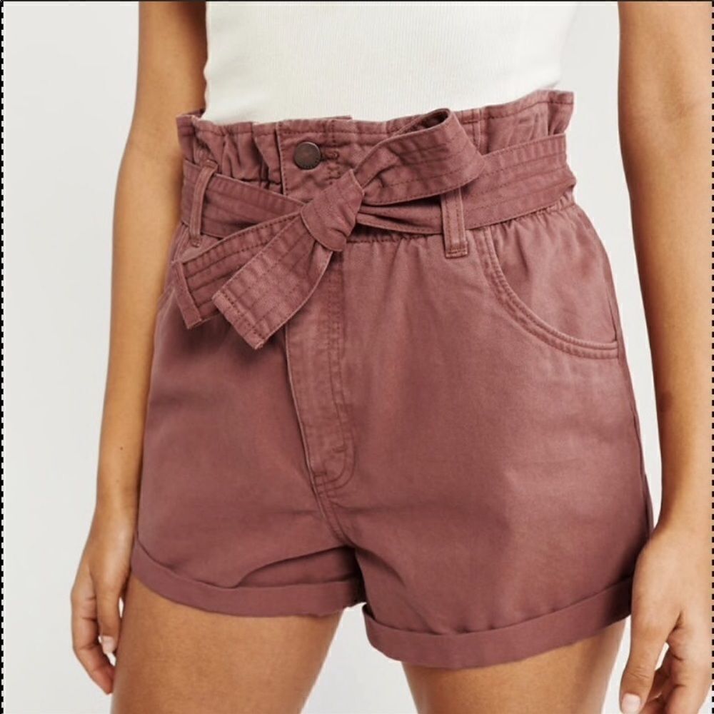 ABERCROMBIE and Fitch twill shorts